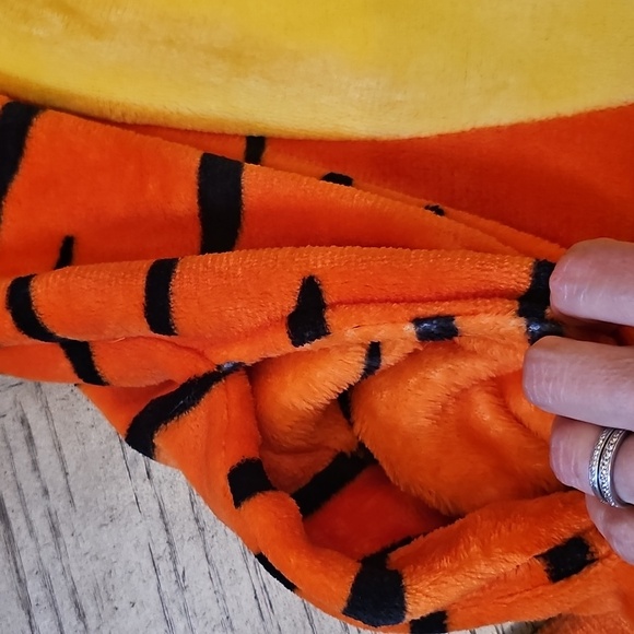 Tiger Onesie Costume XL Unisex - Picture 4 of 14